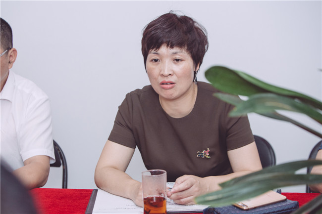 化學(xué)工業(yè)職業(yè)技能鑒定指導(dǎo)中心劉主任蒞臨錦鵬做指導(dǎo)工作(圖11)