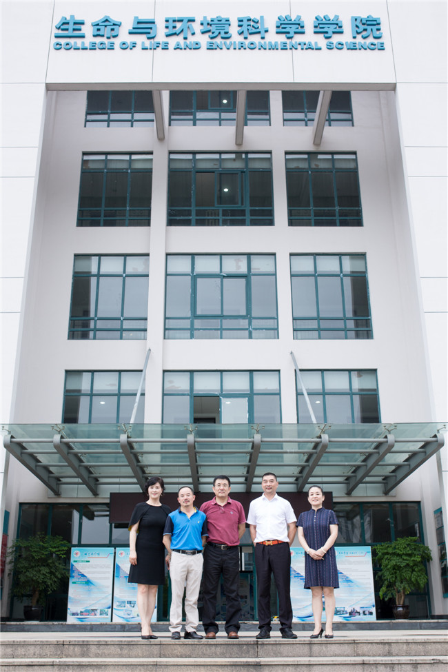 化學(xué)工業(yè)職業(yè)技能鑒定指導(dǎo)中心劉主任蒞臨錦鵬做指導(dǎo)工作(圖13)