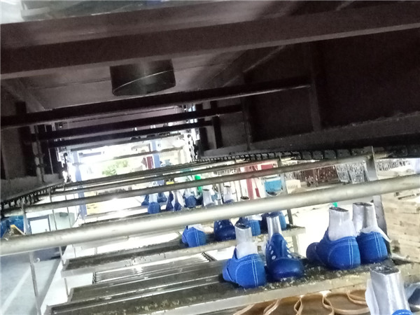 瑞安市遠(yuǎn)久鞋業(yè)有限公司VOCs廢氣治理工程——等離子有機(jī)廢氣凈化器(圖12)