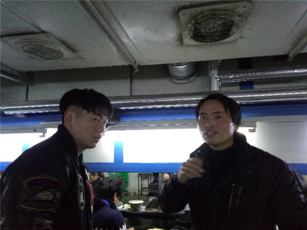 瑞安市遠(yuǎn)久鞋業(yè)有限公司VOCs廢氣治理工程——等離子有機(jī)廢氣凈化器(圖17)