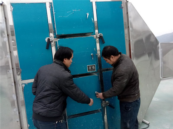 浙江正力鞋業(yè)有限公司VOCs廢氣治理工程——等離子有機廢氣凈化器(圖10)